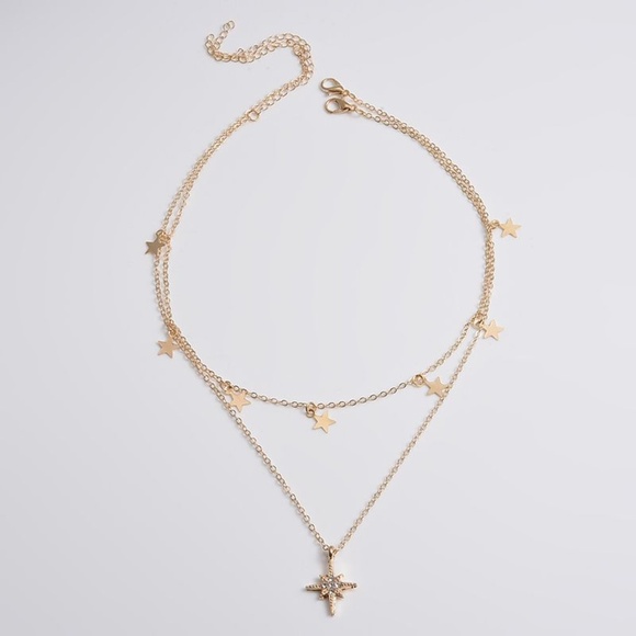 **ALICIA* Gold Layered Star Fashion Style Necklace - Picture 1 of 3